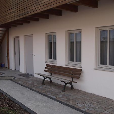 Gaestehaus In Der Gotthardtstrasse إرفورت المظهر الخارجي الصورة