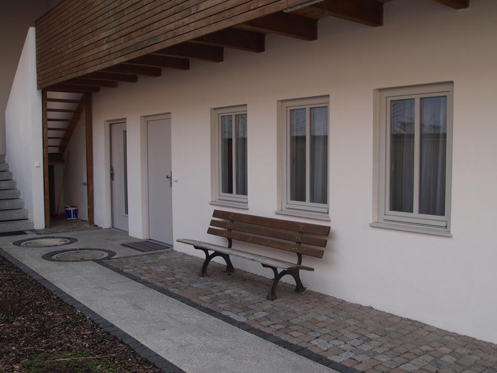Gaestehaus In Der Gotthardtstrasse إرفورت المظهر الخارجي الصورة